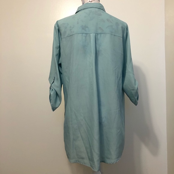 Liz Lange Maternity mint green sheer 3/4sleeve top - Picture 2 of 7